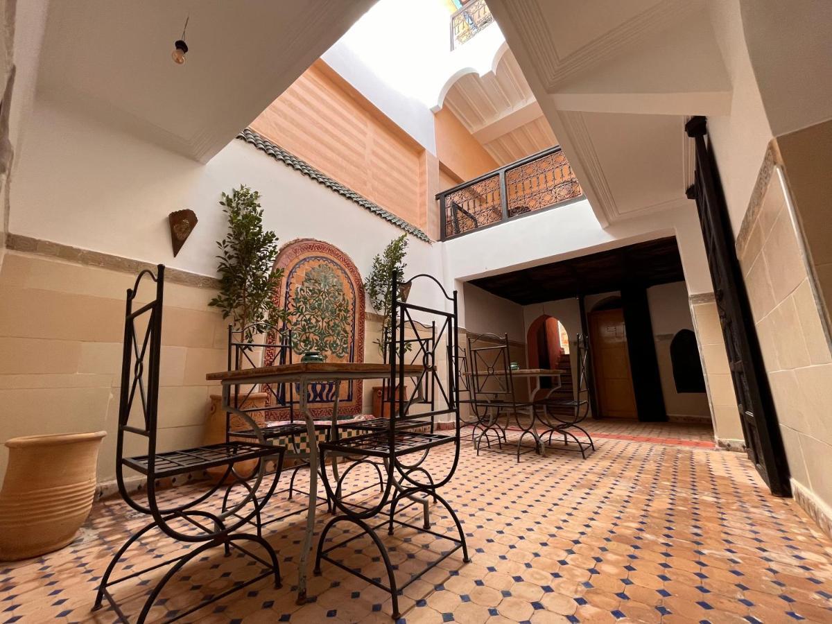 Riad Black Doors Marrakesh Esterno foto