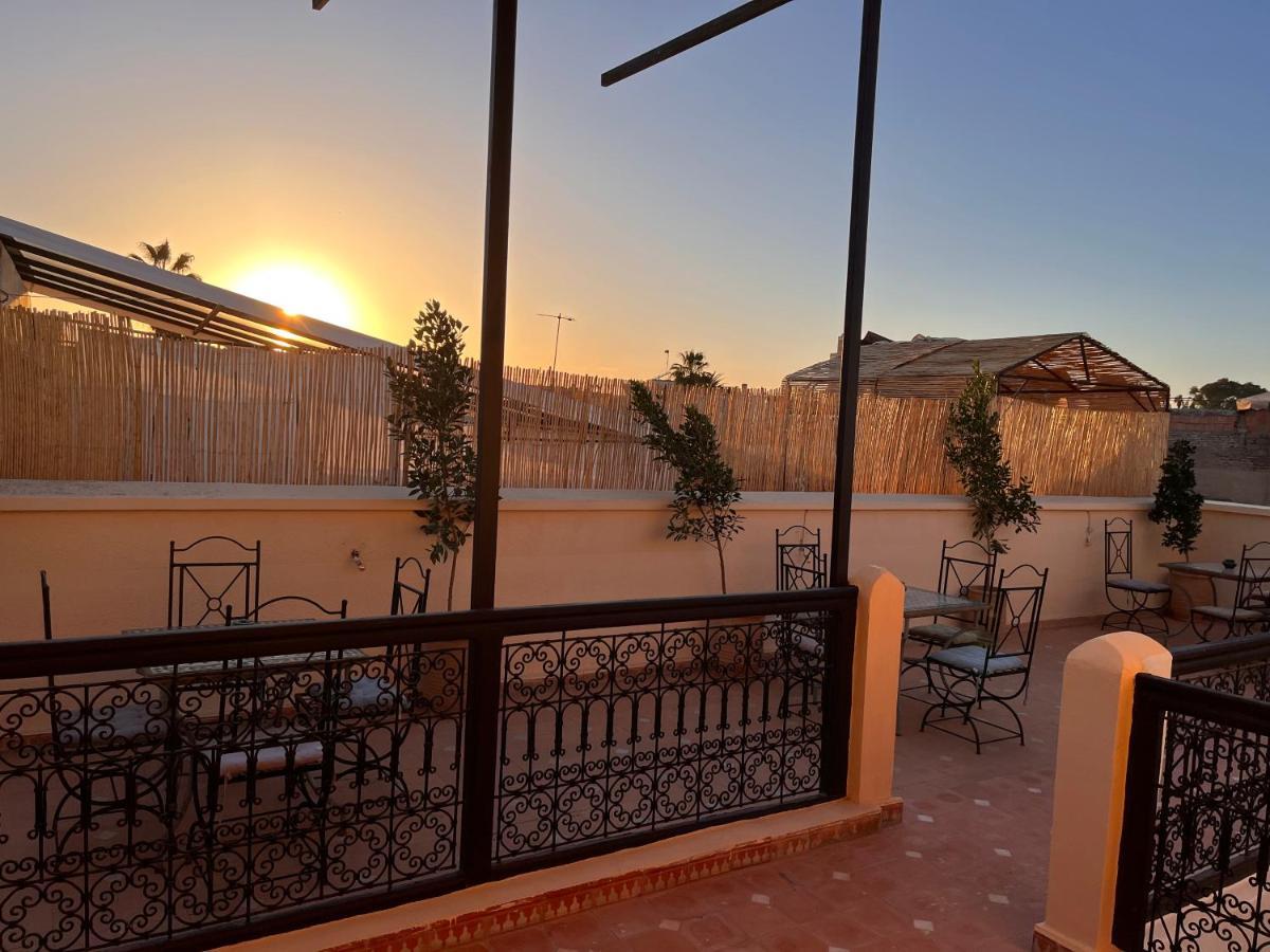Riad Black Doors Marrakesh Esterno foto