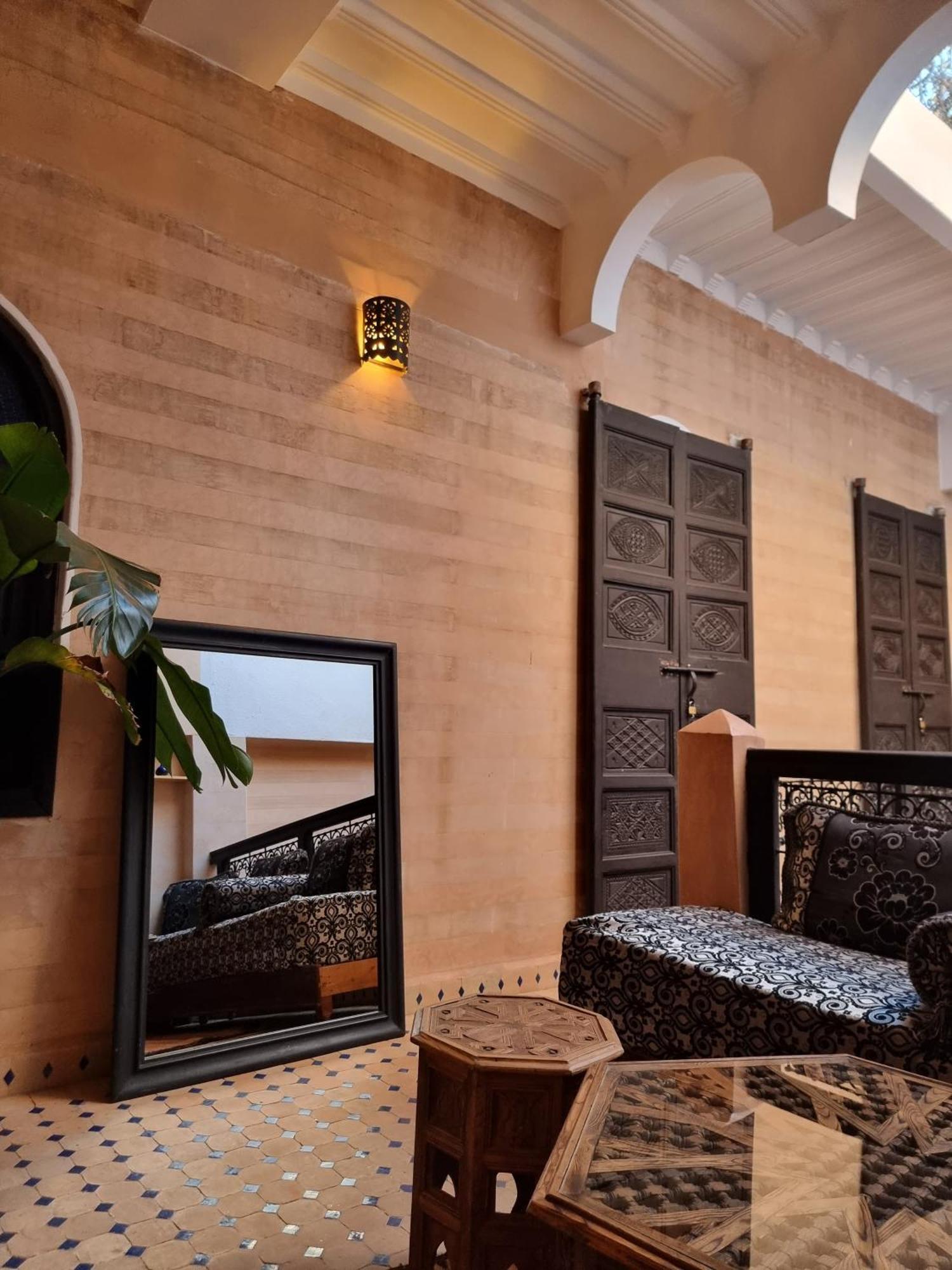 Riad Black Doors Marrakesh Esterno foto