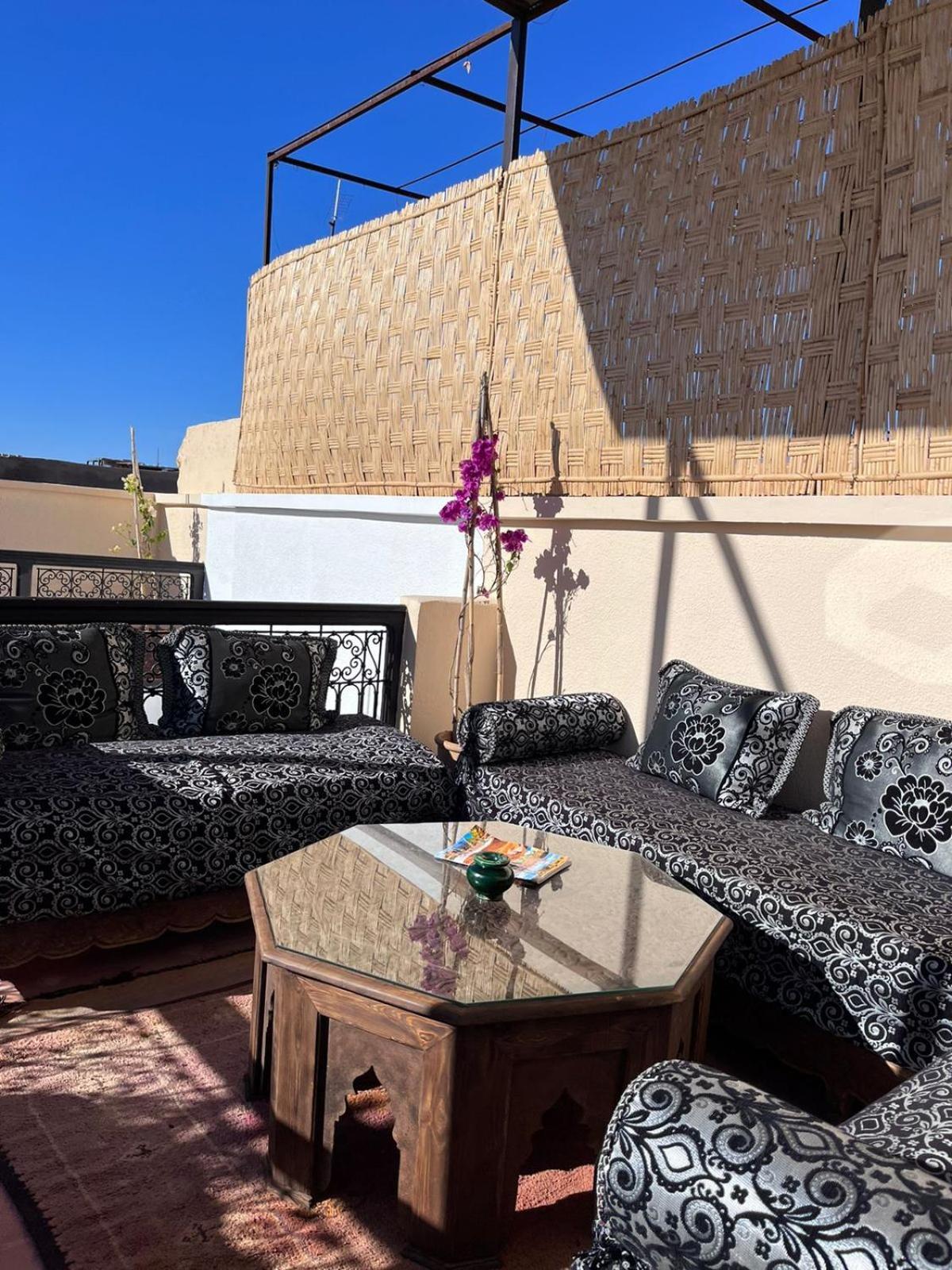 Riad Black Doors Marrakesh Esterno foto
